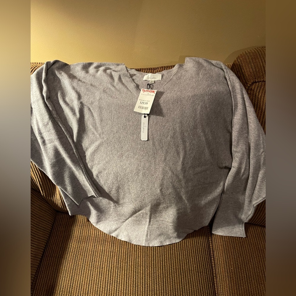 Milano Women’s Size Large Wide Arm Sweater Heather Aluminum NWT